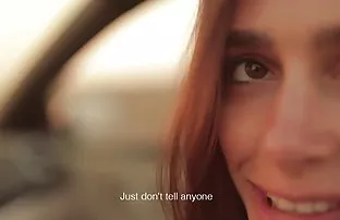 XXX جسیکا به ضرب داستان تصويري پورن گلوله یک مرد ثروتمند.