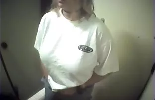 XXX زن و شوهر در آمد و پس از آن آنها شروع به استراحت در داستان sexy تصویری هتل